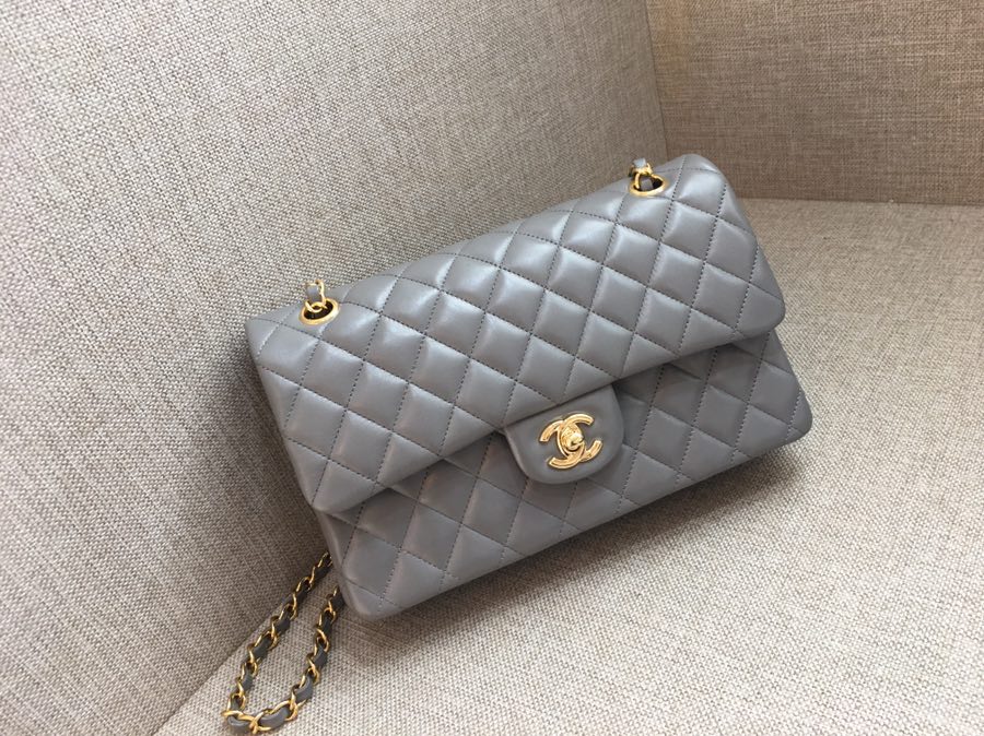 Medium Classic Flap Lambskin Bag AO1112 Gray/Gold